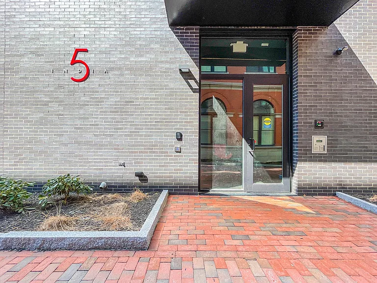 5 India St #407 — Photo 5