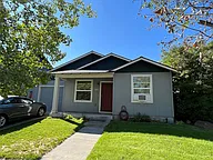21375 Ne Kristin Ct