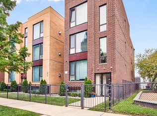 3516 N Sacramento Ave #2S, Chicago, IL 60618