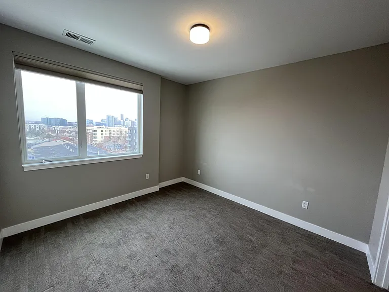 2729 W 28th Ave #508 — Photo 10