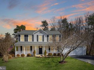 8504 Silverdale Rd, Lorton, VA 22079