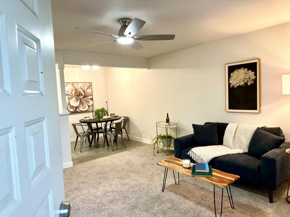 700 McCoy Ct APT 7, Lodi, CA 95240