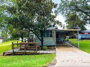 140 Cypress, Onalaska, TX 77360