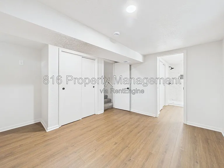 7030 Ewing Ave #7030 — Photo 19