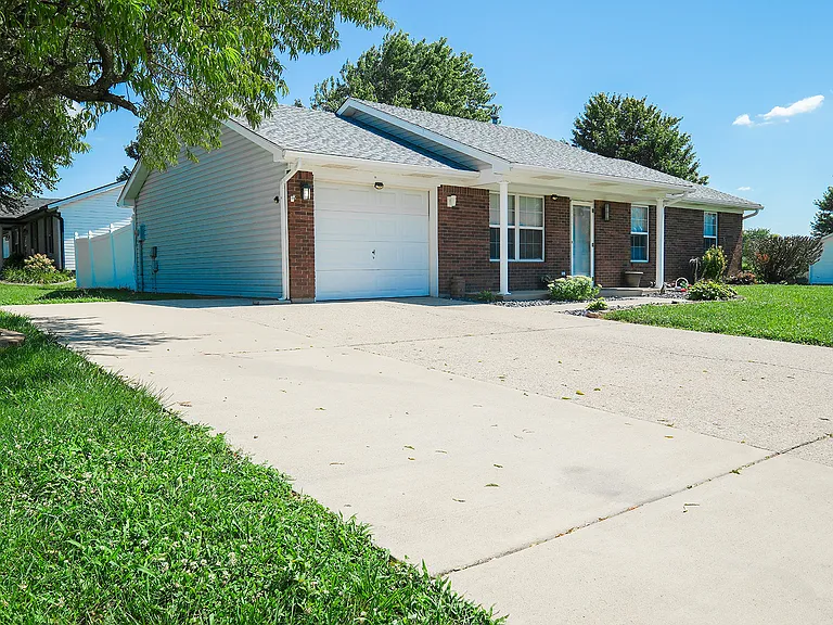 3802 Brownstone Dr — Photo 1