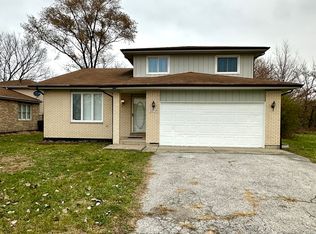 16627 Carse Ave, Harvey, IL 60426