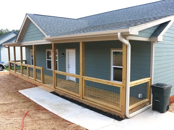 145 Upper Gateway Cir, Rutherfordton, NC 28139