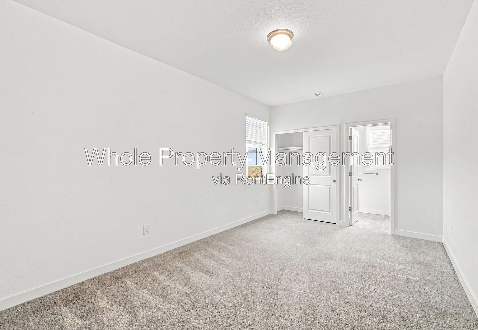 4 bed, 3.5 bath, 2428 sqft, $3,800 — Photo 2