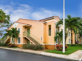 120 Yacht Club Way APT 108, Hypoluxo, FL 33462
