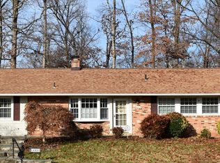 14922 Greymont Dr, Centreville, VA 20120