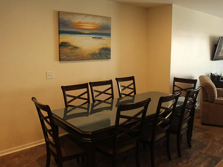 410 E 24th Ave #100 — Photo 5