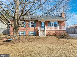 15393 Norwood Ave, Blue Ridge Summit, PA 17214