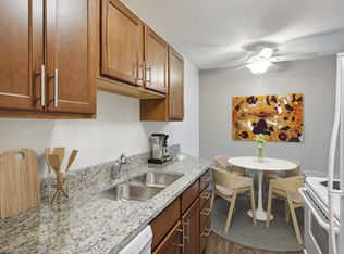 Minnehaha Manor, Oakdale, MN 55128