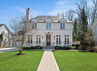 84 Tudor Pl, Kenilworth, IL