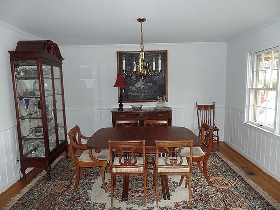 4th image of 154 Crestview Dr