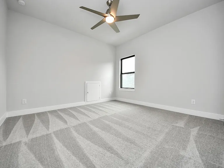 26907 Southwick Valley Ln — Photo 31