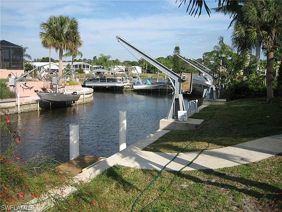 4th image of 4793 Tahiti Dr
