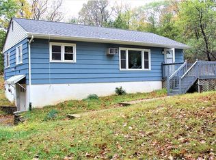 28 Shaw Rd, Chester, NY 10918