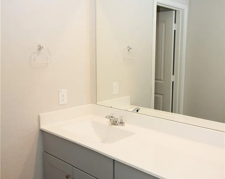 13004 Brahmin Dr — Photo 17