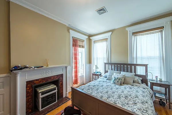 Rented by Donawald Realty INC | media 33