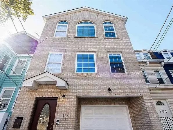 189 Grant Ave #1, Jersey City, NJ 07305