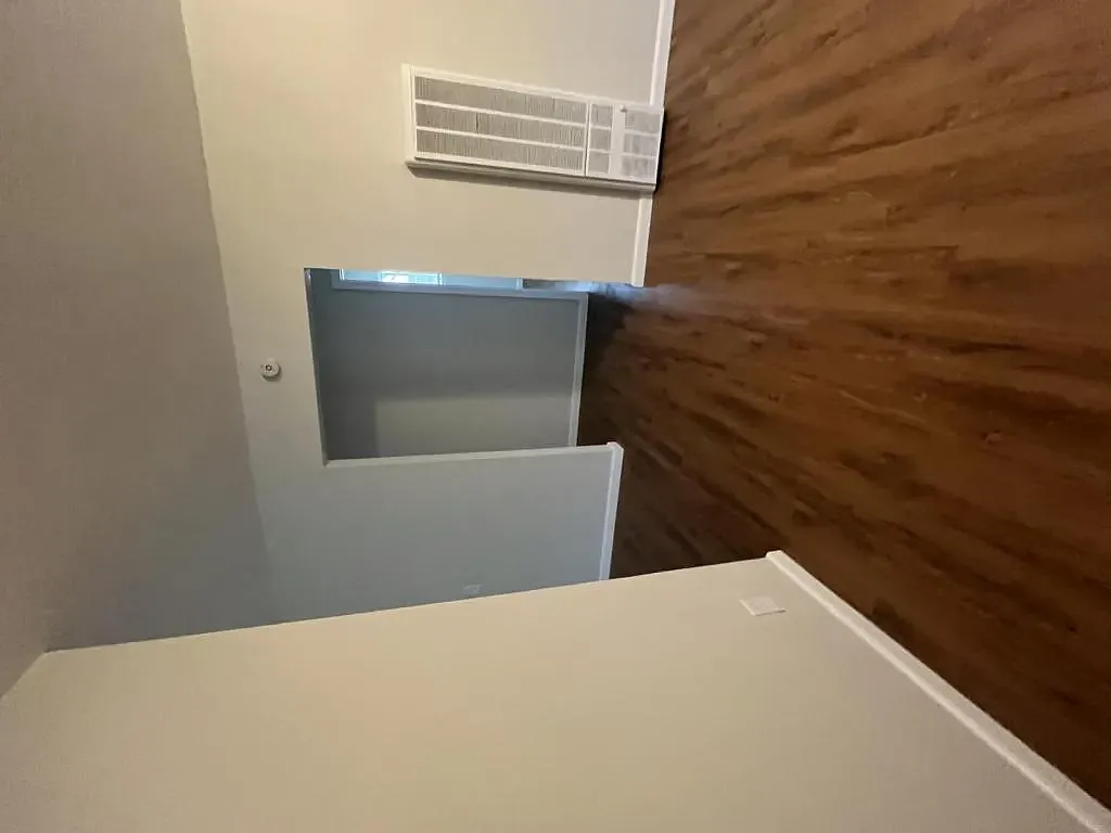Johnston Park Apartments — Photo 3