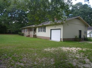 9269 Pine St NE, Leland, NC 28451