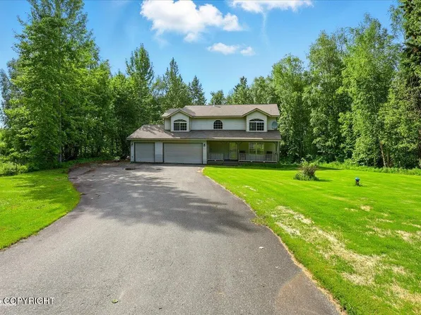 22030 Birch Creek Dr, Chugiak, AK 99567