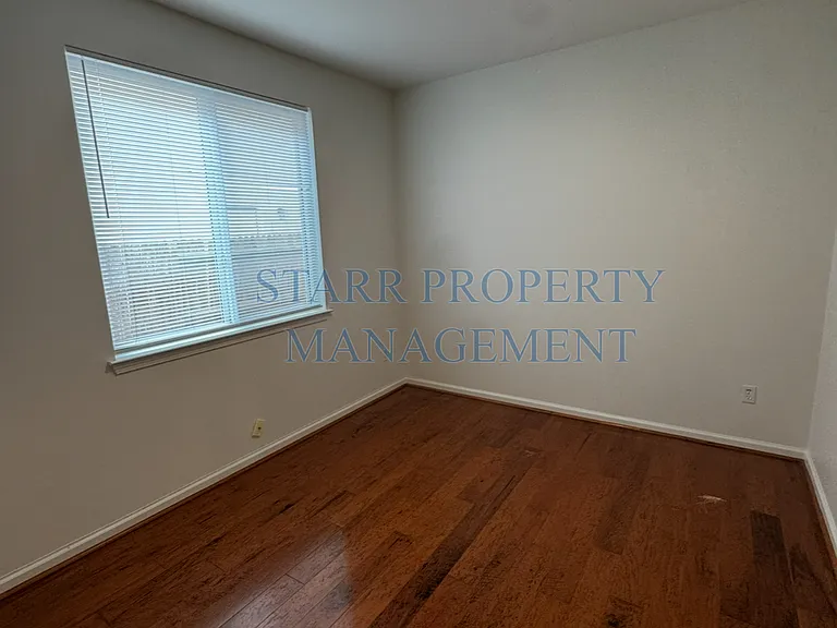 2146 Evening St — Photo 13