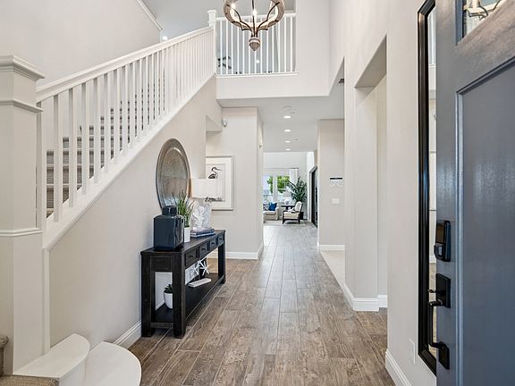 Villosa at Sea Haven Ribera Model Marina, CA