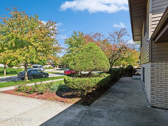 5th image of 17000 Cherry Creek Ave