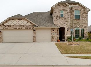 6905 White River Dr, Fort Worth, TX 76179