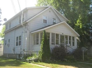 337 Abrams St, Green Bay, WI 54302