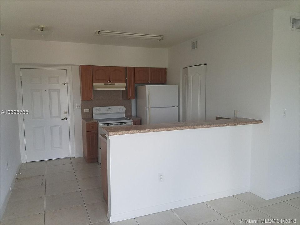 1st image of 406 NW 22nd Ave APT 201