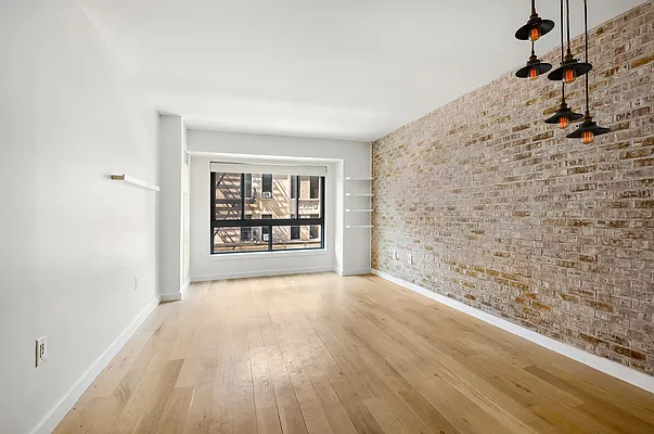 Rented by Compass | media 12