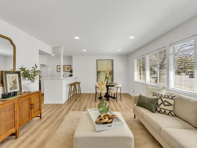 3113 Occidental Dr APT 2, Sacramento, CA, 95826