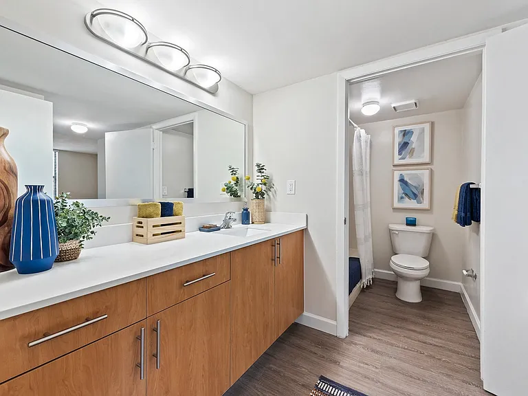 Bull Run Apartments — Photo 4