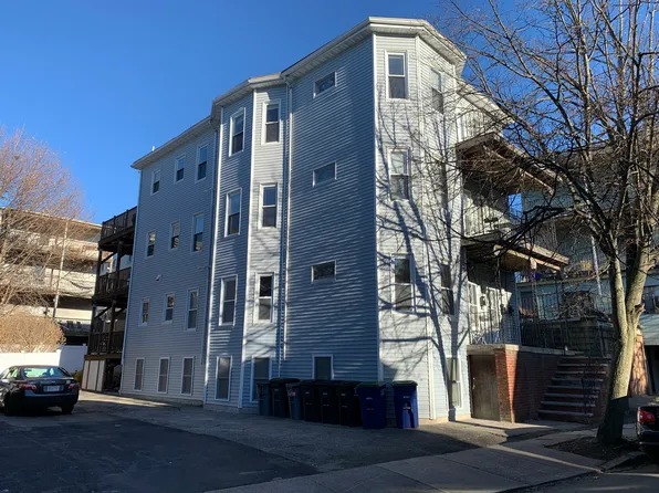 11 Aberdeen Rd #2, Somerville, MA 02144