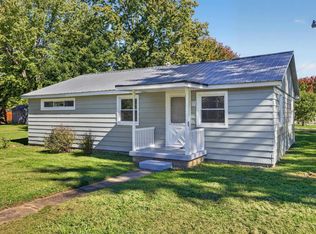 1318 N Main St, Fairmount, IN 46928