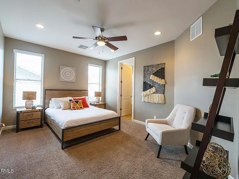 8502 E Amelia Ave — Photo 16