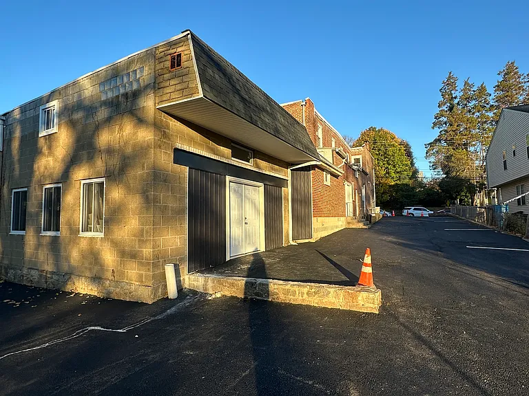 3888 Dennison Ave #D — Photo 4