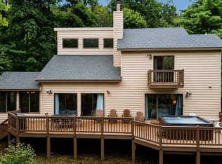 426 Laurel Springs Dr, Wintergreen Resort, VA 22967
