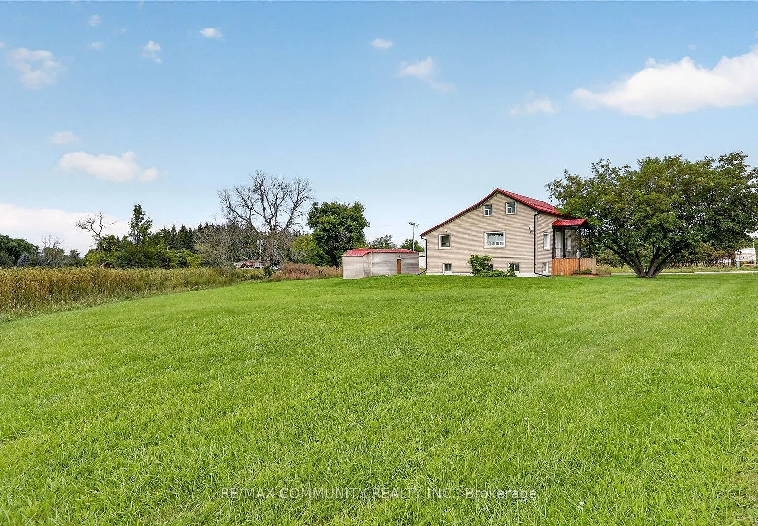 4 bed, $2,700 — Photo 4