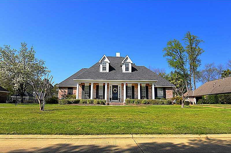 1st image of 5024 Sweetwater Dr