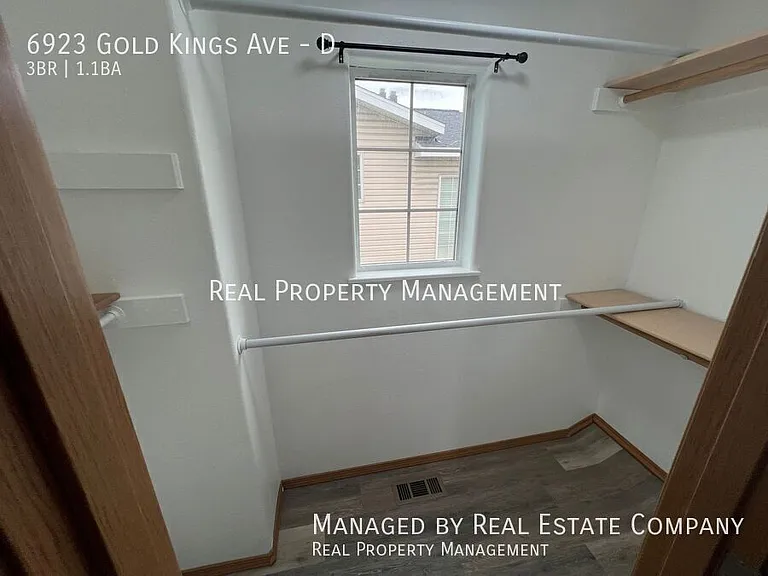 6923 Gold Kings Ave #D — Photo 12