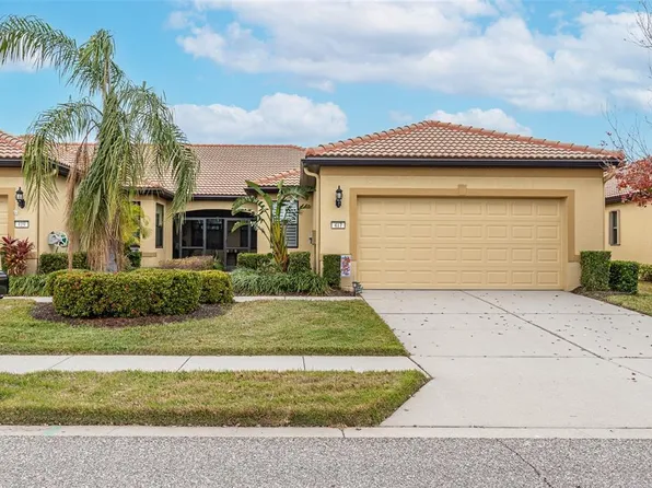417 Brandywine Falls Ct, Apollo Beach, FL 33572