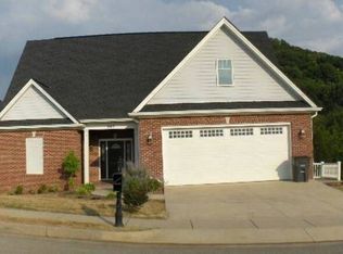 967 Shadyside Dr, Kingsport, TN 37663