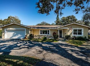 2015 Park St N, Saint Petersburg, FL 33710