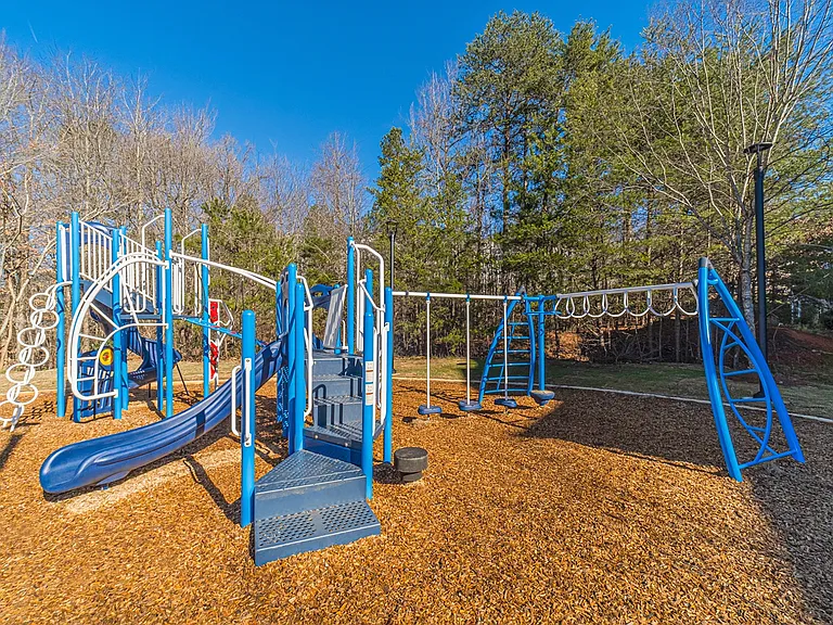 Sycamore Ridge — Photo 18