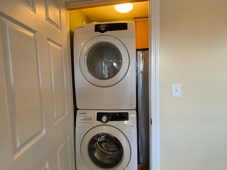 75 Whitney Ave #4A — Photo 13